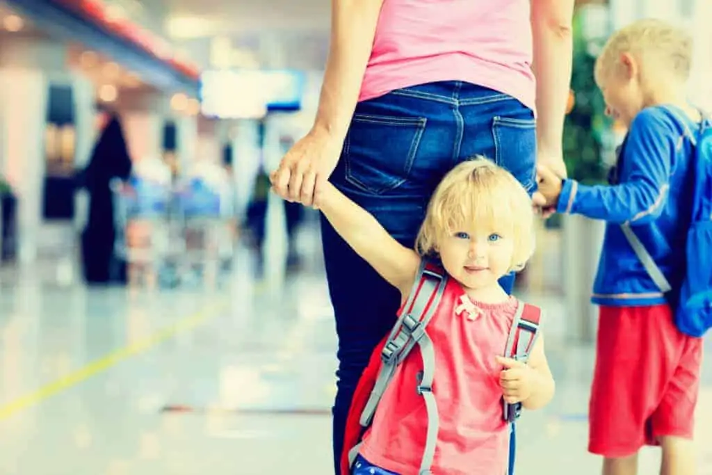9 Genius Tips to Make Flying with Kids Painless, Fun and Stress-Free
