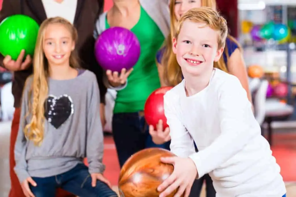 Take Your Kids Bowling this Summer