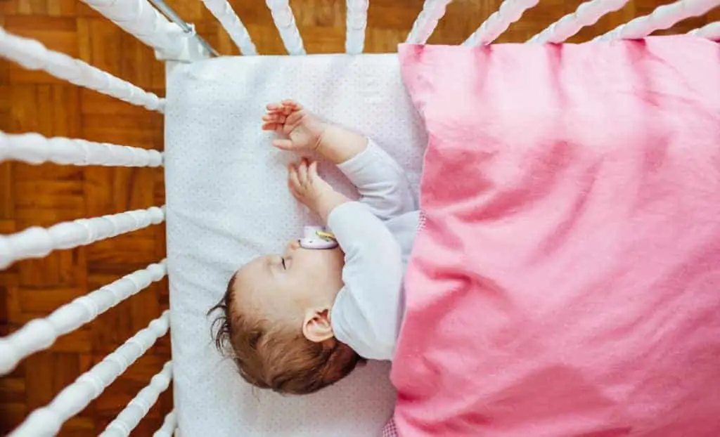 7 Gentle Ways to Help Your Baby to Sleep Through The Night. Teach Your baby to sleep through the night on their own. Get Your baby to start sleeping through the night with these 7 gentle methods. Gentle Parenting ways to help your baby to sleep through the night on their own. Get Your baby to start sleeping through the night without crying it out.