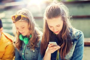 Protecting Tweens and Teens Online: Parental Tools for Safe Use